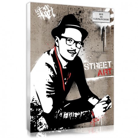 The street art portrait is a unique gift for a man made from his photo !